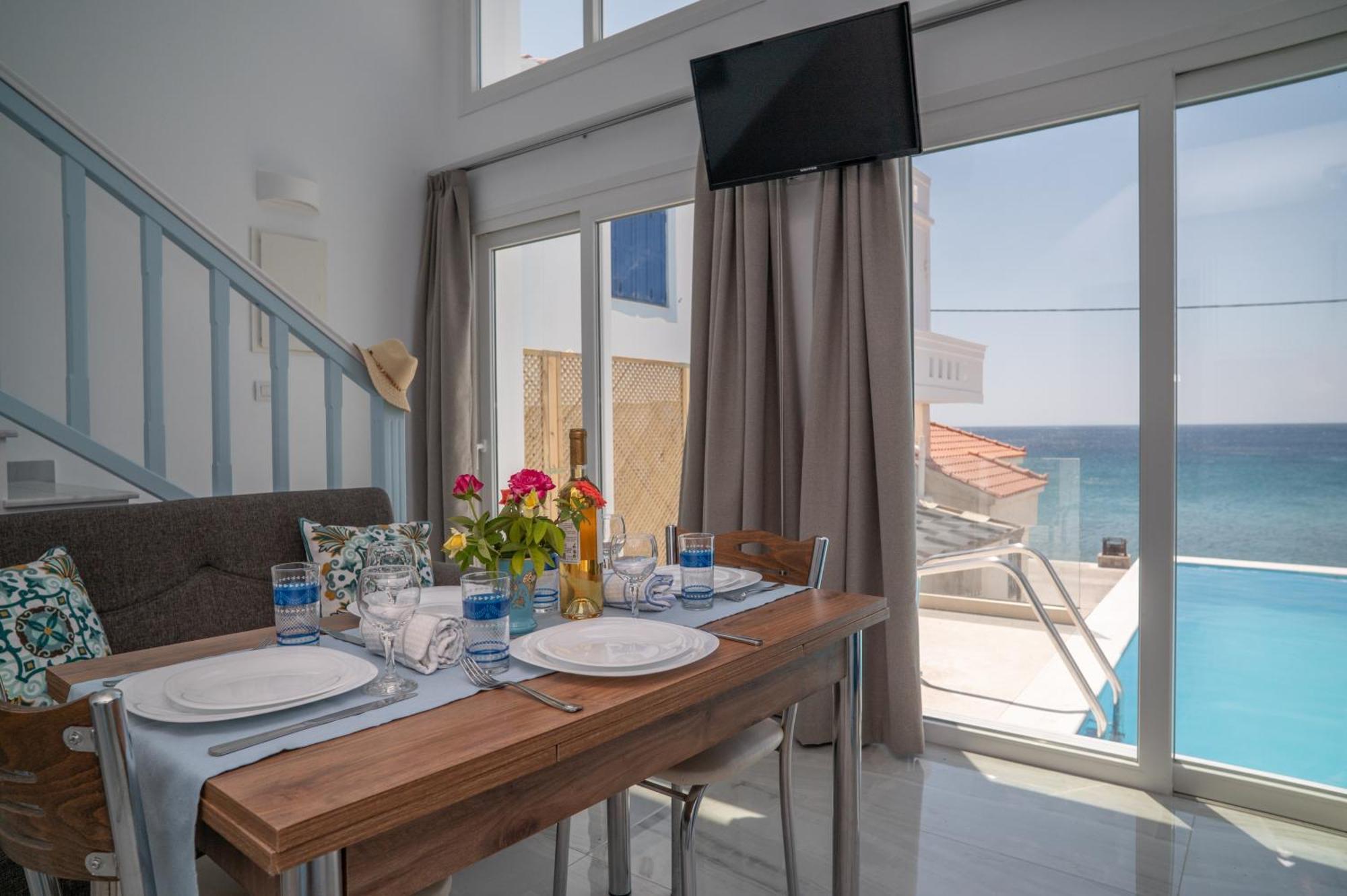 Kontemare Seascape Villa